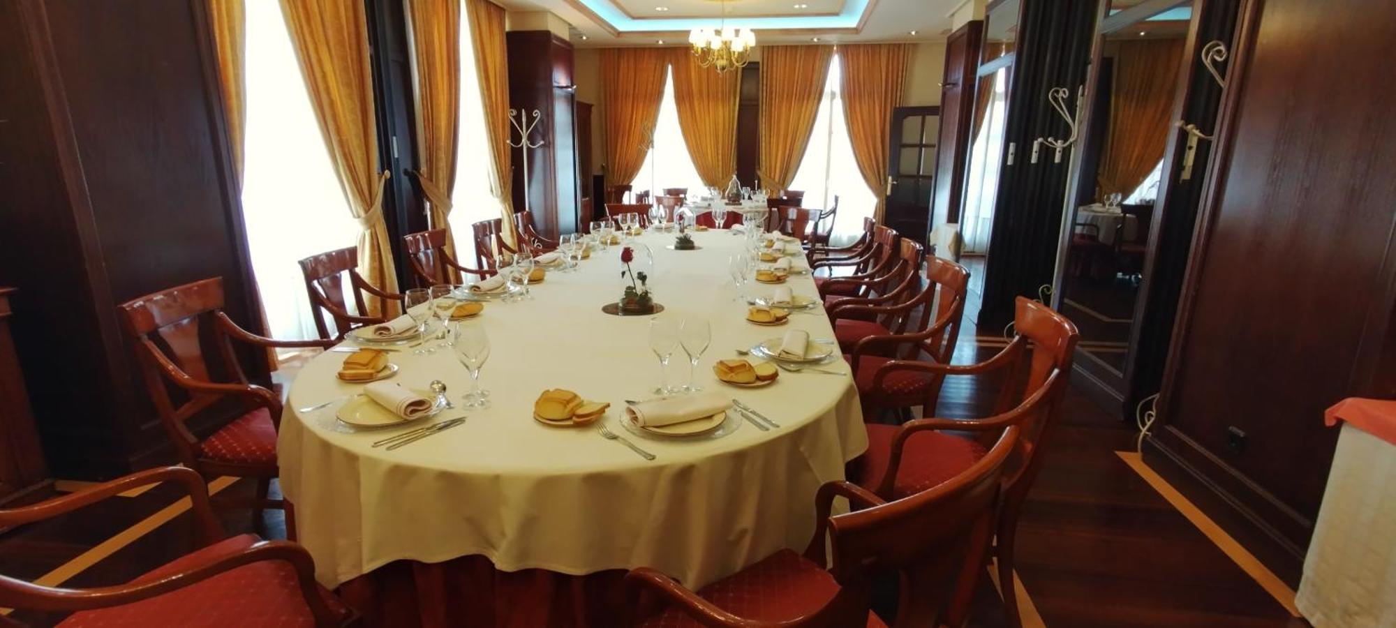 Hotel Conde Ansurez By Almia Hoteles Valladolid Esterno foto
